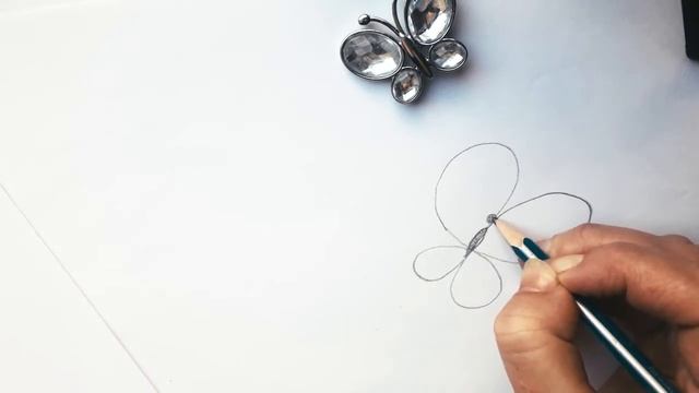 Учимся рисовать! Бабочка смотреть онлайн