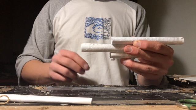 How to make a Paper GUN THAT SHOOTS BULLETS|как сделать пистолет из бумаги, который стреляет? смотреть онлайн