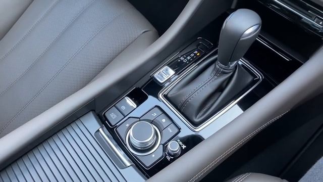 Видеопрезентация автомобиля Mazda 6 Executive Plus смотреть онлайн