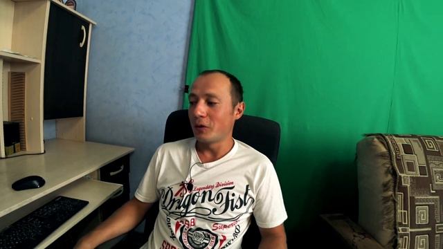 Они становятся в длинную очередь ! Добровольцы смотреть онлайн