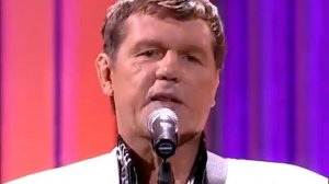 Александр Новиков   Город древний