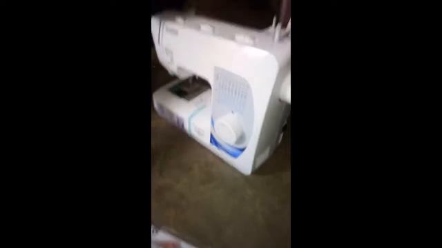 Unbox sewing machine brother -GS3700 смотреть онлайн