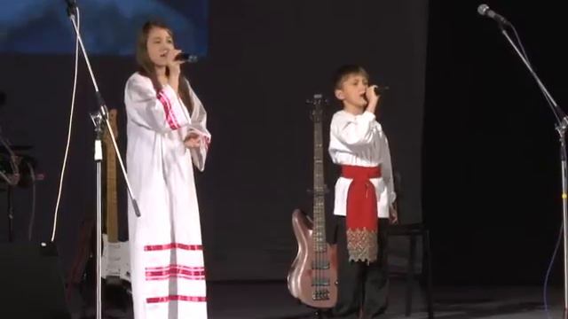 Может знает лес смотреть онлайн