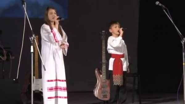 Может знает лес