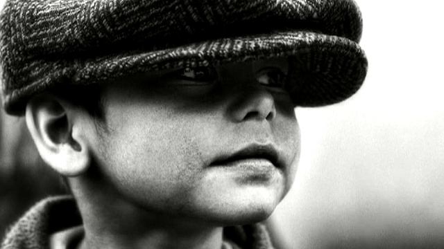 Каспийский Груз – Папин Бродяга, Мамин Симпотяга