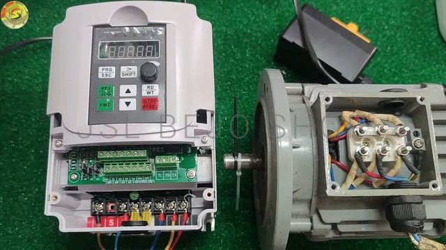 Frequency Drives Inverter 9100 series vector VFD input 1 phase 220 V output 3 phase 380 V смотреть онлайн