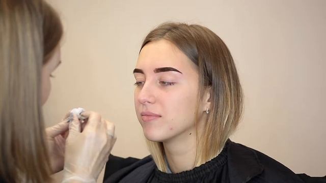 Оформление бровей хной и пинцетом смотреть онлайн