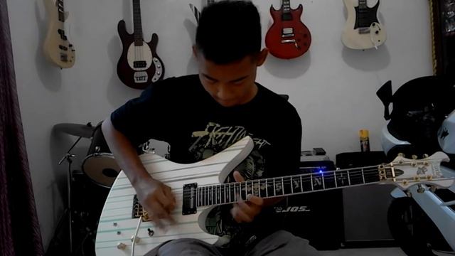 Avenged Sevenfold - Nightmare (guitar solo) смотреть онлайн