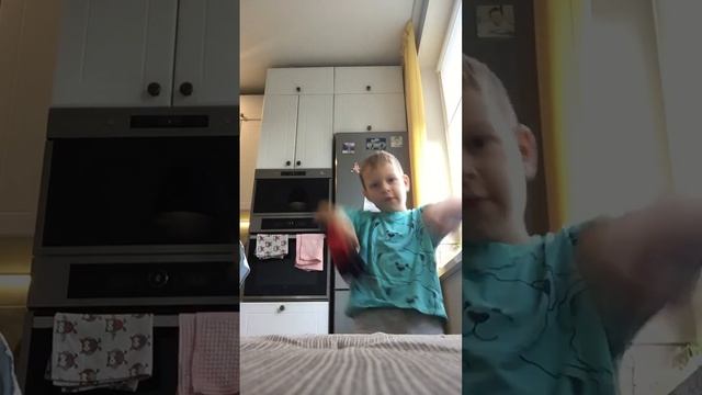 Танец под музыку камерамена смотреть онлайн