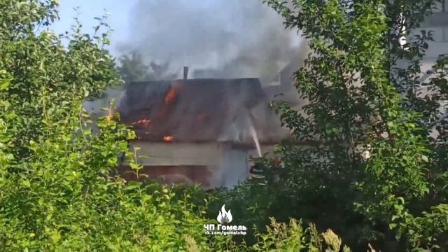 Пожар бани в Гомеле 19.06.21 смотреть онлайн
