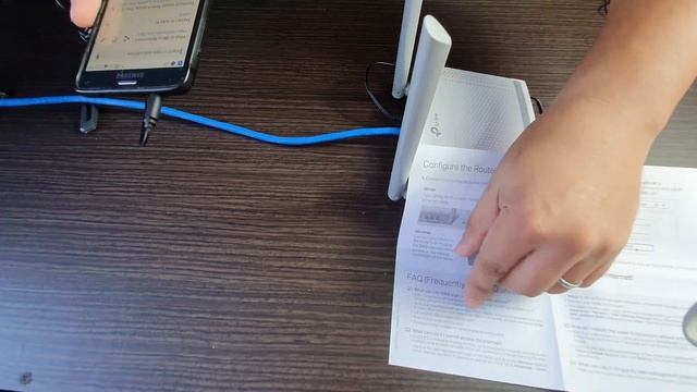HOW TO HAVE A MORE STABLE CONNECTION USING TP-LINK TL-WR820N 300Mbps (Unboxing/Tutorial/Setup) смотреть онлайн