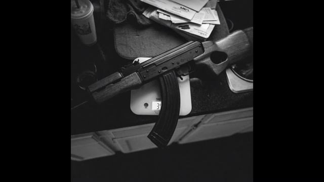 🖤 Падал падал белый снег, на мой чёрный пистолет 🖤 смотреть онлайн