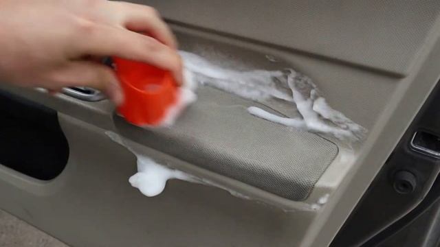 Пенный очиститель салона Rinkai смотреть онлайн