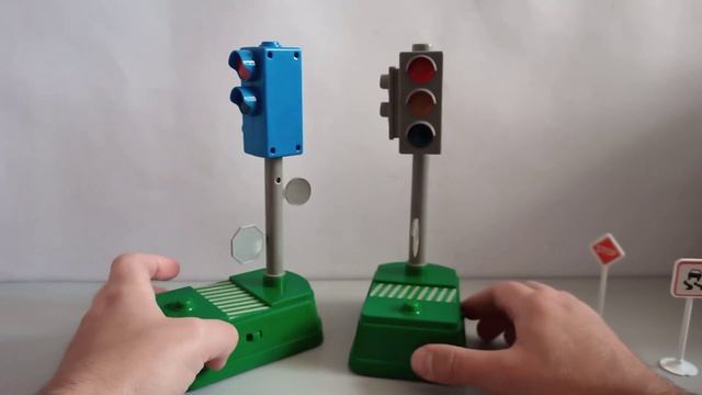 Світлофор. Светофор. Обучающая интерактивная игрушка. Свет, звук, украинская озвучка смотреть онлайн