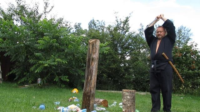 Катана тренировочная. Рубка движении по типу иайдо с уколом и резом без замаха. 19.07.2019. смотреть онлайн