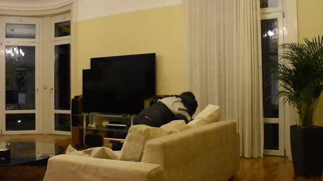 Когда садится телефон *VINE* смотреть онлайн