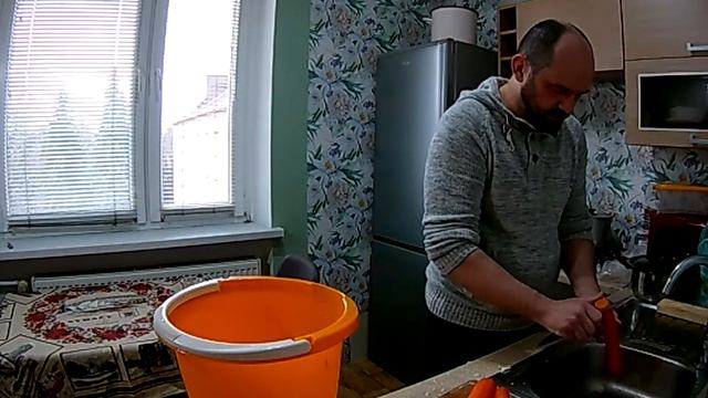 Трансляция| Суп с зелёным горошком| Квашу капусту| Вялю мясо| Кулинарное шоу - Мужскими руками смотреть онлайн