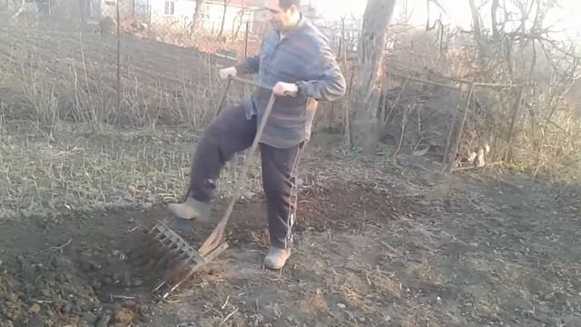 Как быстро скопать огород смотреть онлайн