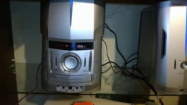 Музыкальный центр PIONEER XC-IS22CD. Радио/ Usb/ Bluetooth/ Aux. смотреть онлайн