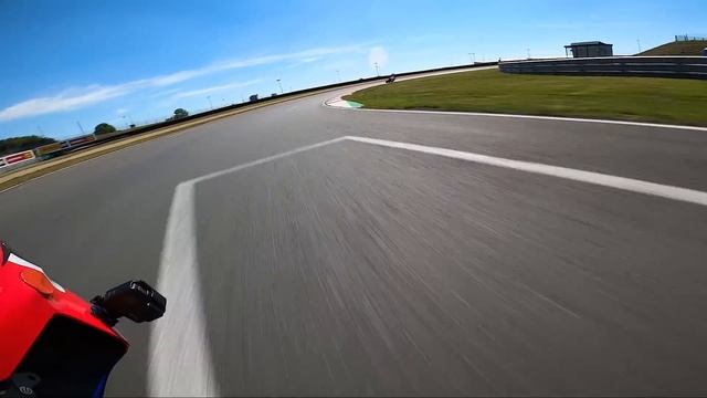 Honda Fireblade 2020 | Oschersleben смотреть онлайн