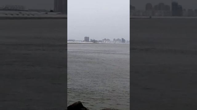 Амур река. 🌊Берег.май 2018г. смотреть онлайн