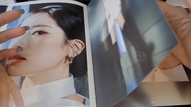 Распаковка/Unboxing альбома TWICE READY TO BE смотреть онлайн