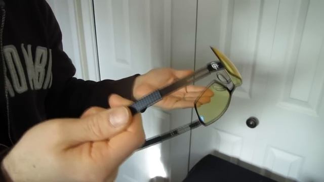 Gunnar Phantom Unboxing & Steelseries Scope Eyewear Evaluation Results Linus Tech Tips смотреть онлайн