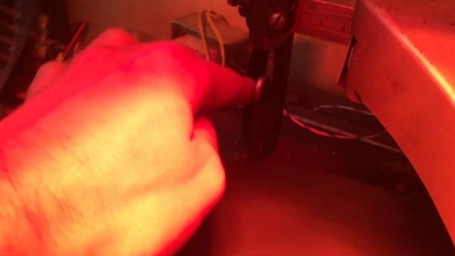 Процесс записи музыки на виниловую пластинку и небольшой обзор станка Ela 103. Home Made Records. смотреть онлайн