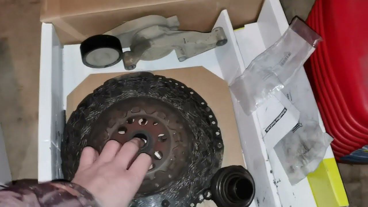 Двигатель перестал стучать volkswagen T5. Поменял сцепление смотреть онлайн