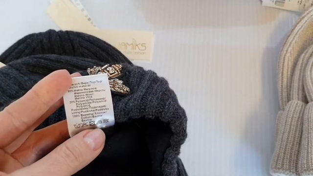 Видео-обзор 17. Jamiks-шапки премиум-класса. Коллекция Зима 2019-2020. смотреть онлайн