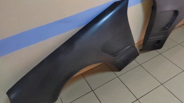 Крылья Mercedes Benz W210 композитные. Реплика Lorinser. Дорестайлинг