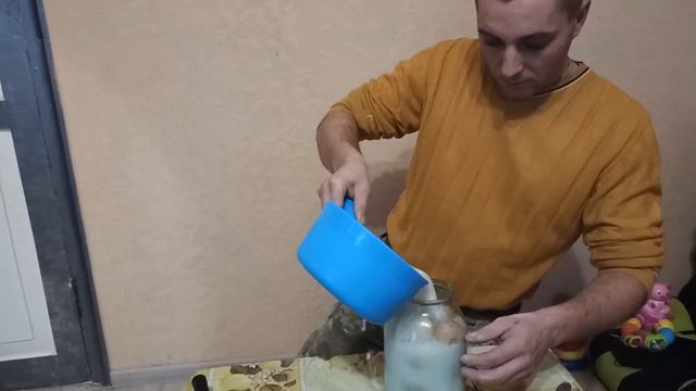 Яйца на зиму! Консервация яиц под железную крышку//как мы закатали яйца смотреть онлайн