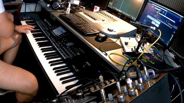 Korg Pa3x (Bossa nova) демонстрація стилю смотреть онлайн