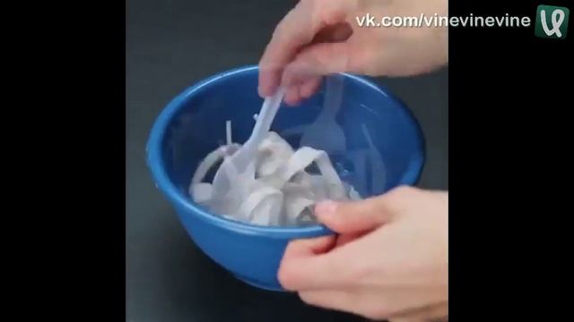 Как сделать обувь снова белой? Легко! смотреть онлайн