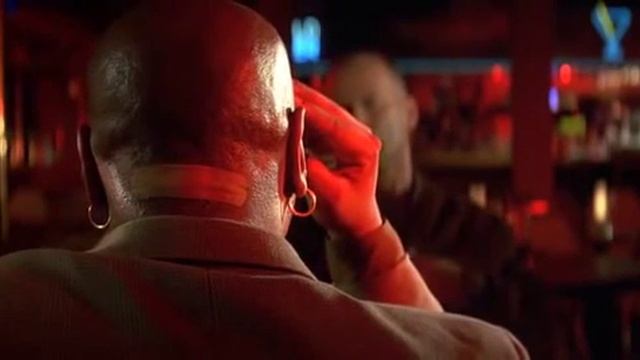 Сцена из Pulp Fiction смотреть онлайн