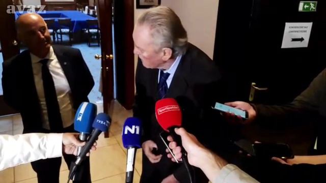 Ivica Osim: Situacija je delikatna, ne trebamo se zalijetati смотреть онлайн