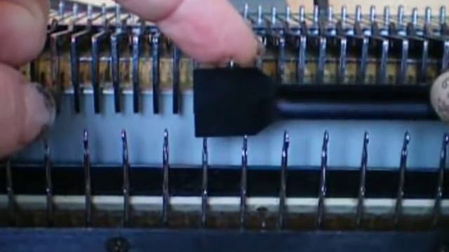 Установка приставки на вязальную машину Нева-2 смотреть онлайн