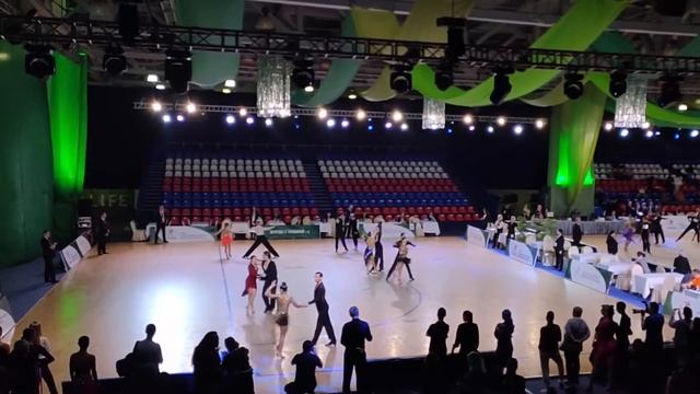 Кубок Вельвета - 2022. Взрослые до B класса. Румба. Четвертьфинал. смотреть онлайн