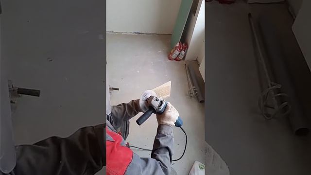 Резка плитки под 45 гр. Болгаркой смотреть онлайн