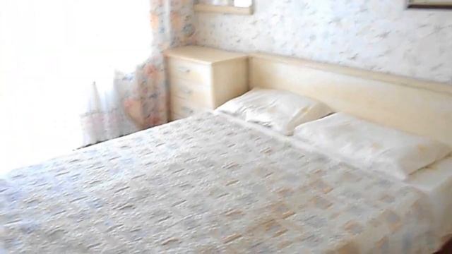 Посуточно снять, арендовать в Бердянске четырех комнатную квартиру. Телеграм +79900901337 смотреть онлайн