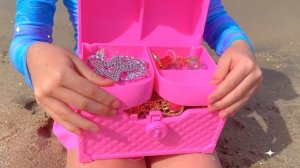 Nastya found a treasure on the beach