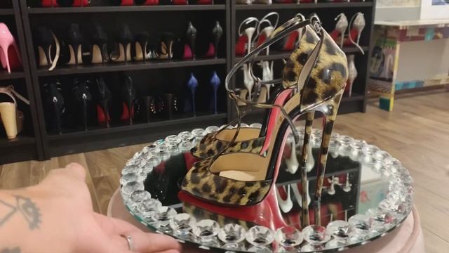 Christian Louboutin |Senora смотреть онлайн