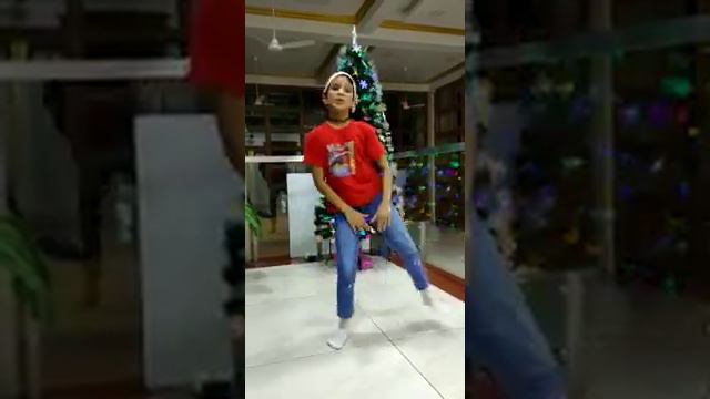 We,Wish You a Merry Christmas.Christmas Song.Christmas Dance by Angel Maria Pius.. смотреть онлайн