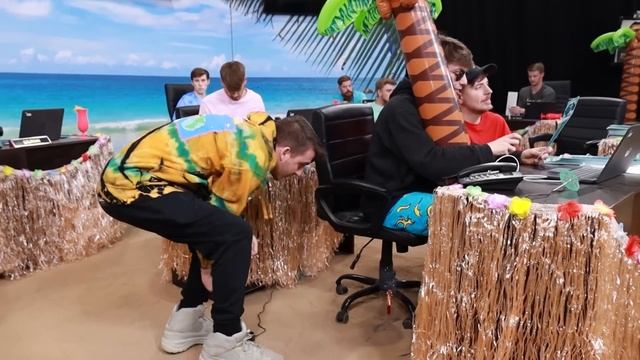 I Spent $1,000,000 On Lottery Tickets and WON смотреть онлайн