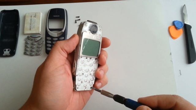 Nokia 3310 rozobratie (Disassembly nokia 3310) смотреть онлайн
