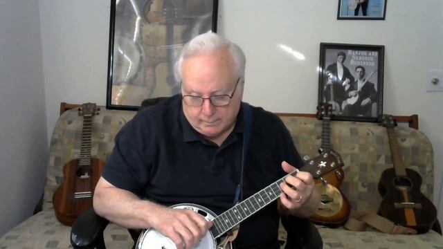 Everybody Loves Strumming Right Now смотреть онлайн