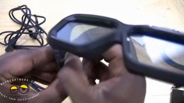 Nvidia 3D Vision 2 Wireless Glasses kit Unboxing