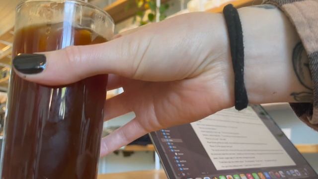 Studio vlog // oracle cards, puppy snuggles, and adhd смотреть онлайн