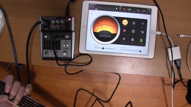 ベリンガー302USBがiPadで（iPhone）オーディオインターフェイスとして使えた！ смотреть онлайн