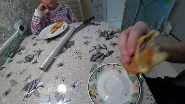 Чебуреки из сохатины / Ремонт квартиры / Перестановка в комнате у девочек смотреть онлайн